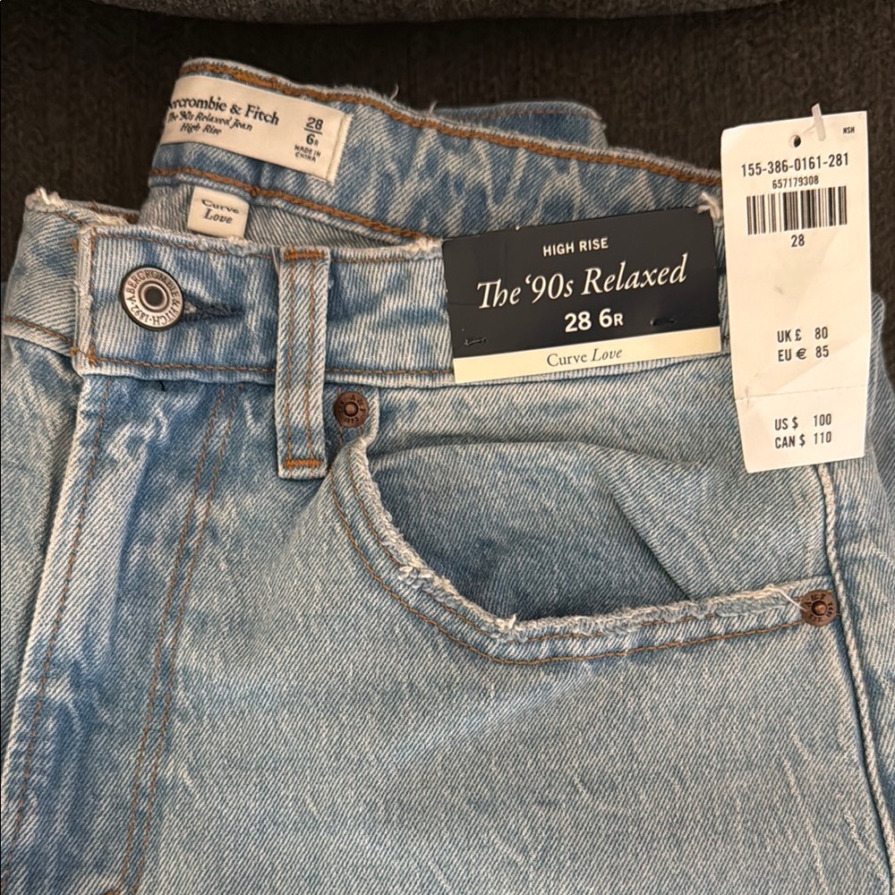 Abercrombie & Fitch Women’s 90s Relaxed Jeans - Light Blue